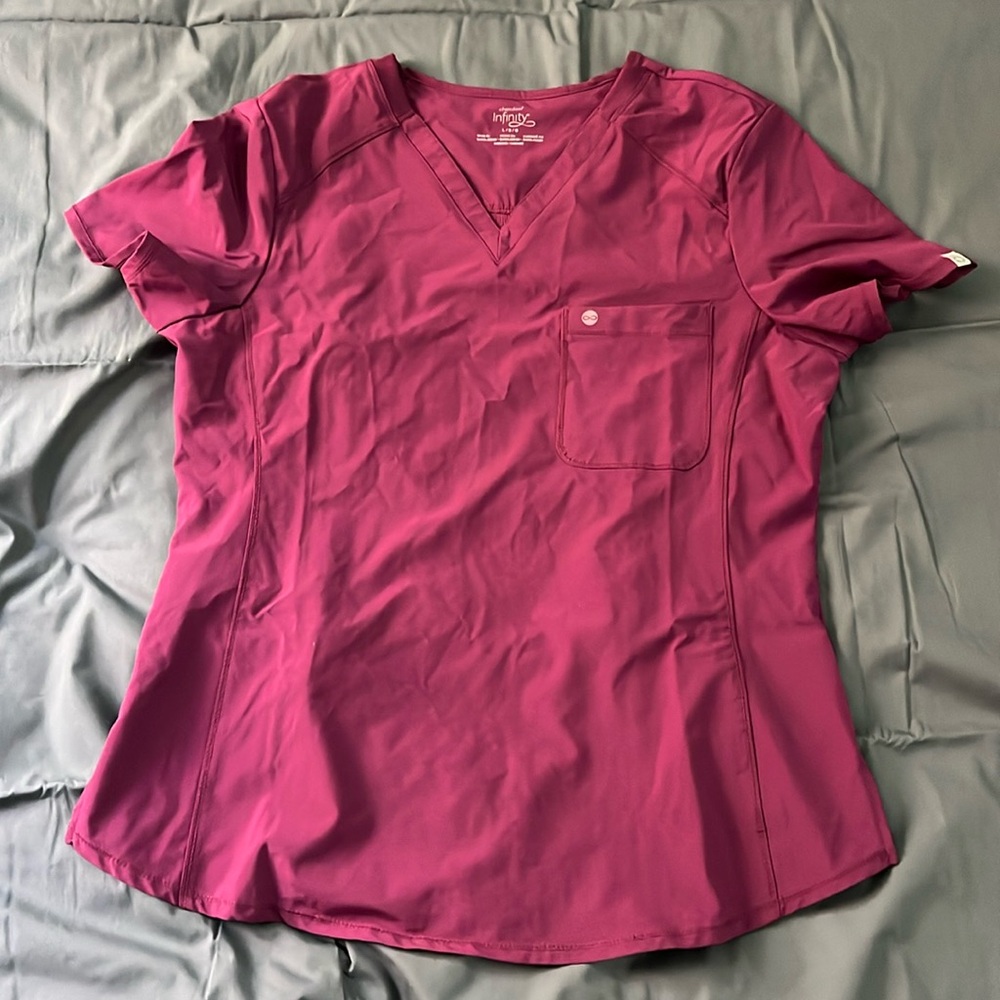 Cherokee infinity scrub top